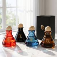 Bouteilles diffuseurs en verre rechargeables de 7 oz avec bouchon en liège, options de gravure et marquage à chaud, MOQ 100 pièces pour diffuseurs à bâtonnets d'huiles essentielles