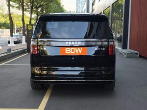 ZEERK 009 2024 Radiance Roadtrip, Carga Rápida de 800V, Tracción en las 4 Ruedas, Aceleración de 0 a 100 km/h en 4.5s - Product Image 3