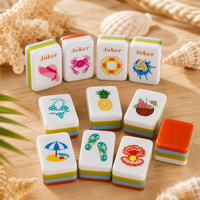 Tuiles de Mahjong Tendance Thème Poisson Corail - Mahjong Thème Plage avec Motifs Poisson Angélique, Planche de Surf et Joker, Coffret Cadeau Mahjong en Acrylique
