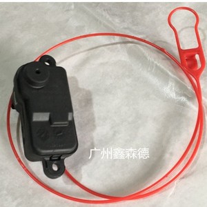 Tapa de Combustible con Cerradura Guangzhou Xinsende 4L0 862 153D para Audi A6 L7 Q7 de Plástico con Cable - Product Image 1