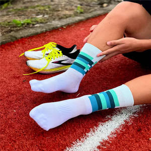 Chaussettes de course de haute qualité chaussettes de cyclisme bas quantité minimale de commande hommes course Compression Marathon Sport <span class=keywords><strong>Trail</strong></span> chaussettes de course échantillon rapide personnalisé - Product Image 2