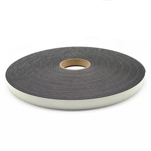 Cinta Adhesiva de Espuma de PVC Acrílica de Doble Cara, Cinta de Sellado Impermeable de Celda Cerrada para Sellado de Autocaravanas y Uso de Enmascaramiento - Product Image 2