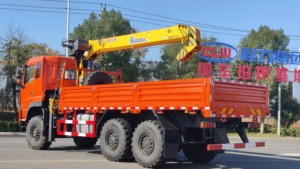 Camión grúa móvil Howo Bens 1suzu 6x6 con remolque de plataforma plana con pluma hidráulica 8T 6,3 T 10T - Product Image 3