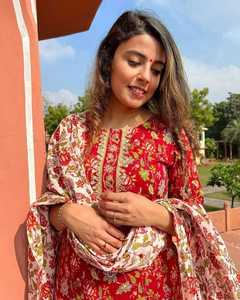 Nova Chegada Mulheres Personalizado Algodão Feito Folha Impresso Kurta Reta com Calça E Terno Dupatta Conjunto Para As Mulheres 3pcs Terno - Product Image 6