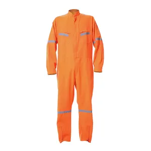 质量保证反光条设计吸引注意安全长袖工作服