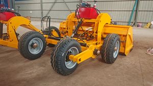 Motore per livellamento terreni agricoli ad alta precisione con GPS laser satellitare per trattori agricoli, ideale per rilievi topografici e lavori di livellamento GNSS - Product Image 6