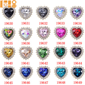 Pendentifs en strass cristal multicolores en forme de cœur avec griffes pour la décoration artisanale DIY pour la confection de vêtements, boucles d'oreilles et colliers - Product Image 2