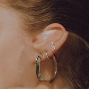 Pendientes de joyería Plata de Ley 925 Pendientes curvos de tuerca en capas de diamantes delicados chapados en oro de 14 quilates - Product Image 5