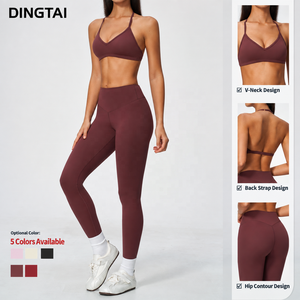 Completo Yoga Donna con Top Imbottito Halter e Leggings a Vita Alta Effetto Modellante, Asciugatura Rapida e Traspirante - Product Image 2