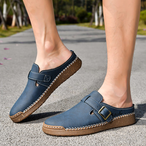 Adjustable Buckle <b>Men</b> <b>Clogs</b> Suede Casual Shoes Comfort Walking Shoes <b>Men</b> Sandals Hand Stitched Upper Suitable Outdoor Walking - Product Image 3