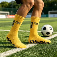 Nouvelle Arrivée Chaussettes de Football Antidérapantes Personnalisées pour Hommes avec Logo Design Chaussettes de Sport Tricotées à Semelle Rembourrée Antidérapante