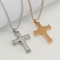 Nouvelle Arrivée 18k Plaqué Or Chaîne En Acier Inoxydable Croix Collier Mode Neutre Zircon Pierre Croix Pendentif Collier