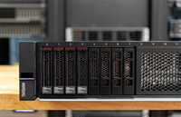 Serveur ThinkSystem SR650 V4 2U en rack, double processeur, DDR5, prise en charge PCIe Gen5, 10x GPU simple largeur, serveur d'entreprise pour IA et ML