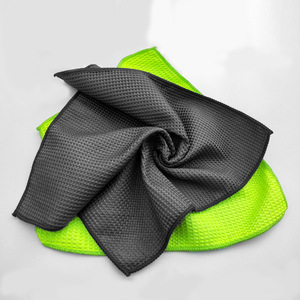 Serviette de lavage de voiture en microfibre pour usage quotidien, 300 GSM, 40x40 cm, tissu de nettoyage gaufré nid d'abeille pour vitres et intérieur de voiture - Product Image 2