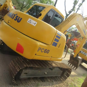 Excavatrice KOMATSU PC60 d'occasion, 95% neuve, d'origine japonaise, avec chenilles hydrauliques, prix compétitif, à vendre, EPA/CE - Product Image 1