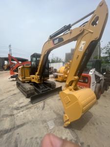 Machinerie de construction Mini excavatrice sur chenilles d'occasion Caterpillar 5 tonnes Cat 305.5E Pompe hydraulique - Product Image 3