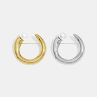 Broche élégante en acier inoxydable en forme de C, étanche, plaquée or 18K PVD, pour accessoires vestimentaires féminins