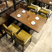 Ensemble de table et chaises de salle à manger de style commercial du milieu du siècle, chaises en cuir rétro avec structure métallique, pour salle à manger, café, restaurant
