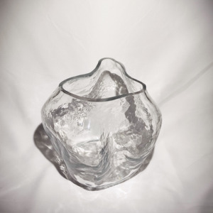 Forma irregolare di arte <span class=keywords><strong>vaso</strong></span> di vetro decorazione di mobili fiore <span class=keywords><strong>vaso</strong></span> di vetro di cristallo vasi per la sala da pranzo di nozze arredamento per la casa - Product Image 1