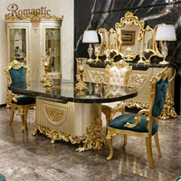Ensemble de meubles de salle à manger de style turc de luxe, chaises en velours vert émeraude, table en marbre noir sculpté doré pour villa, palais