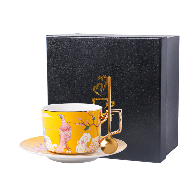 peacock-yellow-gift box