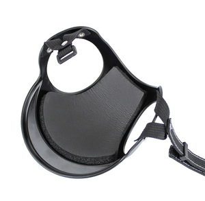 Casque de moto pour chien de compagnie en gros de haute qualité avec <span class=keywords><strong>sangle</strong></span> réglable motif solide pour multisports en plein air en été et en hiver - Product Image 6