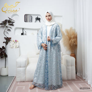 Robe Abaya bleue modeste de luxe, brodée 2 pièces, ensemble d'abaya ouverte pour femmes, vêtements islamiques - Product Image 1