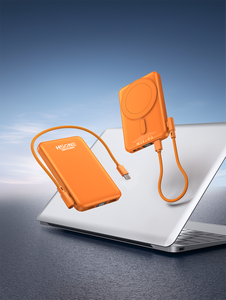 Power Bank LC03 per 4 Dispositivi Simultaneamente, Ricarica Wireless 15W, Cablata 20W PD, Cavo Type-C Integrato, Magnete N52, Certificato CE FCC RoHS - Product Image 4