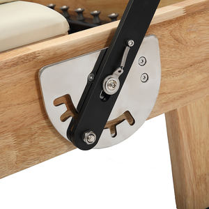 Lit de <span class=keywords><strong>yoga</strong></span> durable et de haute qualité avec logo personnalisé en bois de chêne Pilates Reformer Machine Reformer pour usage domestique - Product Image 5