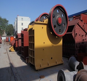 Pièces de rechange pour concasseur à mâchoires à rotation rapide à <span class=keywords><strong>vendre</strong></span> au Bangladesh – Concasseur à mâchoires sur chenilles à ressort - Product Image 2