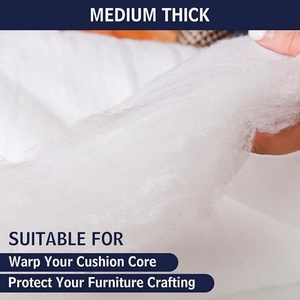 Ouate de polyester durable, douce et recyclée, lavable et durable pour le remplissage des projets de couettes et de vêtements d'hiver. - Product Image 5