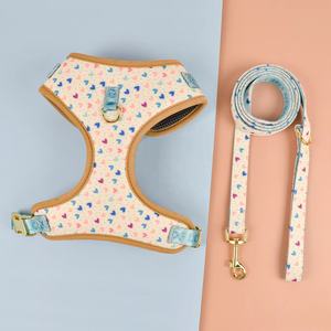 Collier, laisse, harnais et sac pour petits animaux MIDEPET avec logo personnalisé, motif cœur blanc et rubans en nylon et polyester dorés à séchage rapide - Product Image 4