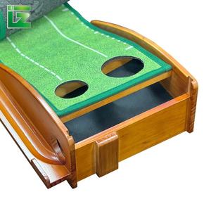 Usine <span class=keywords><strong>Mini</strong></span> <span class=keywords><strong>Golf</strong></span> Putting aides à la formation en bois intérieur <span class=keywords><strong>Golf</strong></span> Putting Green Mat avec déflecteur et retour de balle - Product Image 1