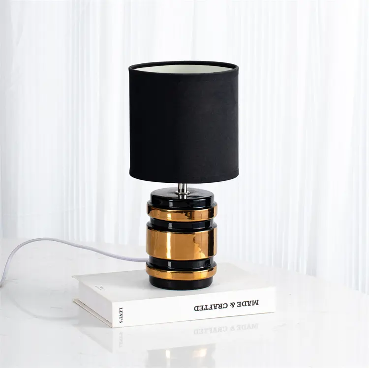 Custom design black and gold ceramic desk light modern home decor luxury table lamps for bedroom livingroom