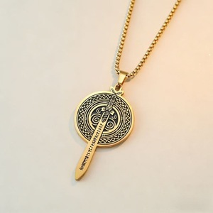 Collier pendentif épée et bouclier Viking pour hommes, en acier inoxydable, couleur or argent, Design Vintage, bijoux cadeau - Product Image 2