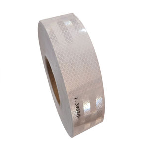 <span class=keywords><strong>Cinta</strong></span> <span class=keywords><strong>Reflectante</strong></span> de Alta Intensidad Aprobada por IRAM I.3952/5 Argentina para Seguridad Nocturna - Product Image 3