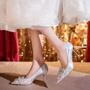 Escarpins de mariée à bout pointu et talon aiguille, ornés de fleurs, super hauts (8 cm), chaussures de mariage - Product Image 4