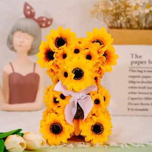 Nouvelle décoration de peluche ours tournesol, décoration de jardin de lutin tournesol d'été, décoration de Thanksgiving - Product Image 1