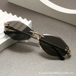 Gafas de Sol sin Marco con Forma de Diamante para Hombre y Mujer, Multifacéticas, Nuevo Estilo, a la Moda, Hip-Hop, Transfronterizas, Europeas y Americanas - Product Image 2