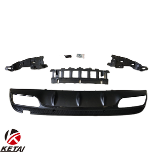 Chất Lượng Cao 2015 C63 Phong Cách Tự Động Cản Sau Khuếch Tán Cho BENZ W205 AMG Sedan 2015-2021 - Product Image 3