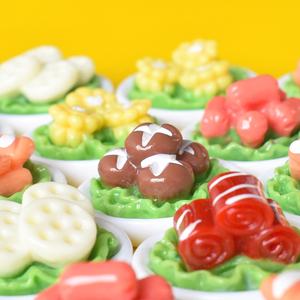 Venta al por mayor de cabujones de resina con parte trasera plana, simulando verduras y alimentos en miniatura para cocina, ideales para álbumes de recortes DIY y decoración de carcasas de teléfono - Product Image 5