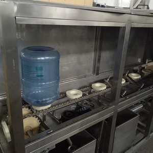 Machine de <span class=keywords><strong>fabrication</strong></span> de bouteilles d'eau en plastique de 19 litres et 20 litres/<span class=keywords><strong>usine</strong></span> d'embouteillage d'eau de 5 gallons - Product Image 4