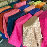 Tissu Jacquard 100% Polyester Doux et Décoratif de 150 cm de Largeur pour la Production de Rideaux, Draperies et Textiles de Maison en Gros