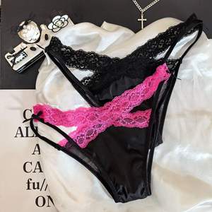 Женские атласные трусики-стринги - Product Image 4