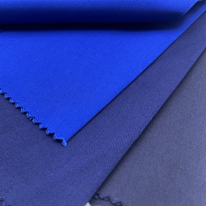 Vải <span class=keywords><strong>CVC</strong></span> Ronghong 60% cotton 40% polyester, 195GSM, chống tẩy clo, dùng may đồng phục bác sĩ, chất liệu y tế (OEM/ODM) - Product Image 4