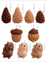 Handgemachtes Aromatherapie-Geschenk: Herbst-Winter-Atmosphäre Kleine Eichhörnchen-Kerze Tannenzapfen Weihnachtskerze Geschenkbox Souvenir