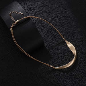TongLing Collar corto retro minimalista <span class=keywords><strong>simple</strong></span> regalo de Navidad femenino collar de barra en forma de onda para <span class=keywords><strong>la</strong></span> <span class=keywords><strong>vida</strong></span> diaria - Product Image 4