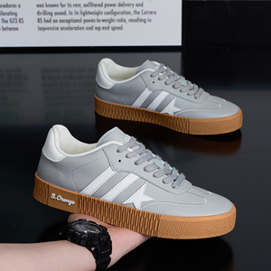 Sneakers Casual da Uomo con Plateau, Tomaia in PU, Dettagli in Camoscio, Suola in PVC, Accenti a Stella e Strisce, Scarpe da Skate - Product Image 4