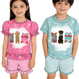 Conjunto de 2 piezas de camiseta y pantalones cortos casuales de verano con estampado de perro y cangrejo de río para niños, conjuntos de ropa a juego para hermanos - Product Image 1