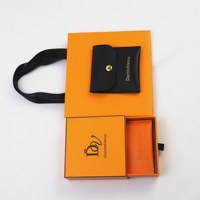 Ensemble d'emballage de bijoux personnalisé, boîte cadeau en papier éponge imperméable bleu marine, pochette en PU, sac de shopping, bague/collier, OEM, luxe
